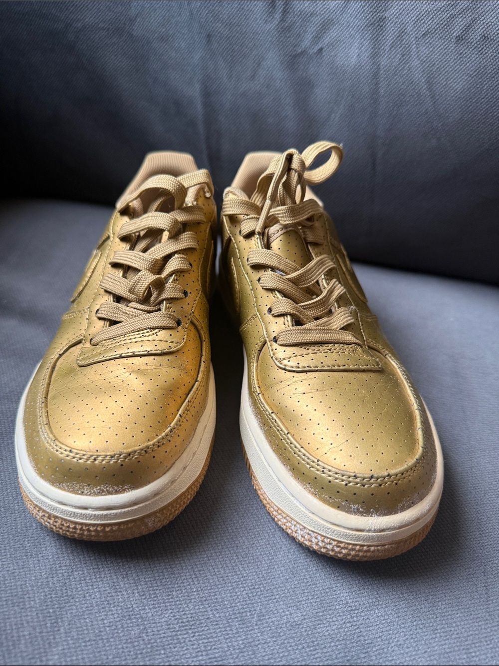 Nike Metallic Gold Air Force 1 Low-Top Sneakers - Picture 4 of 6